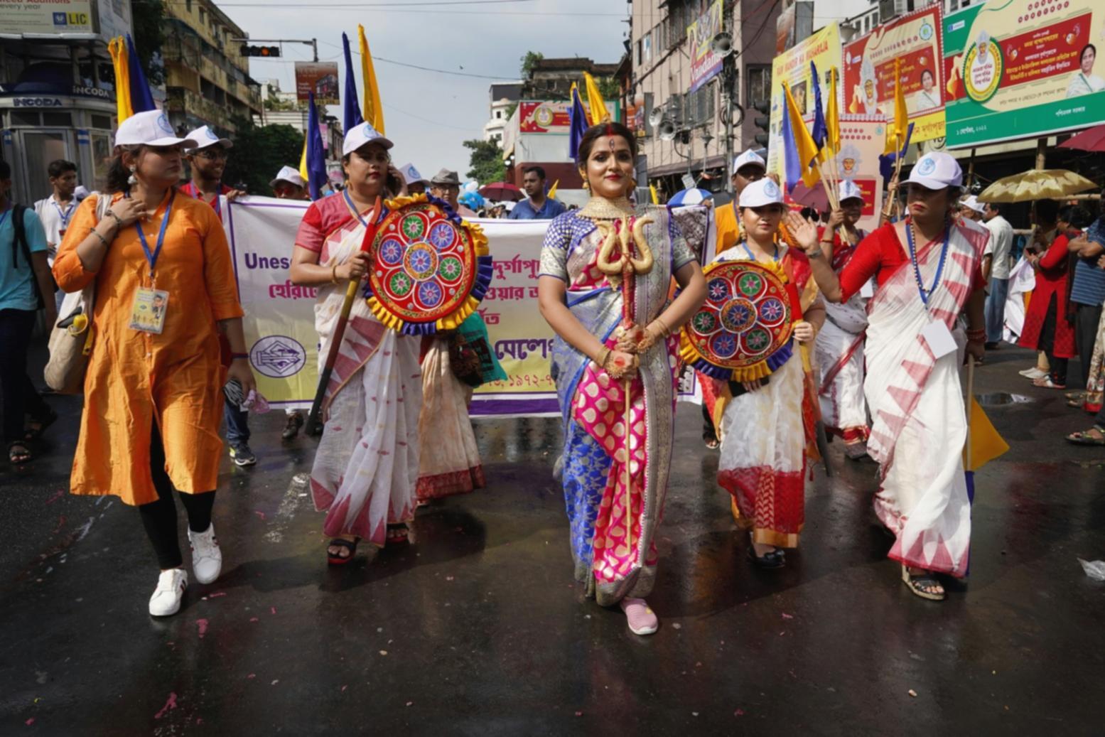 Paartanz-Unterricht mit fokussierter Übung der Grundschritte